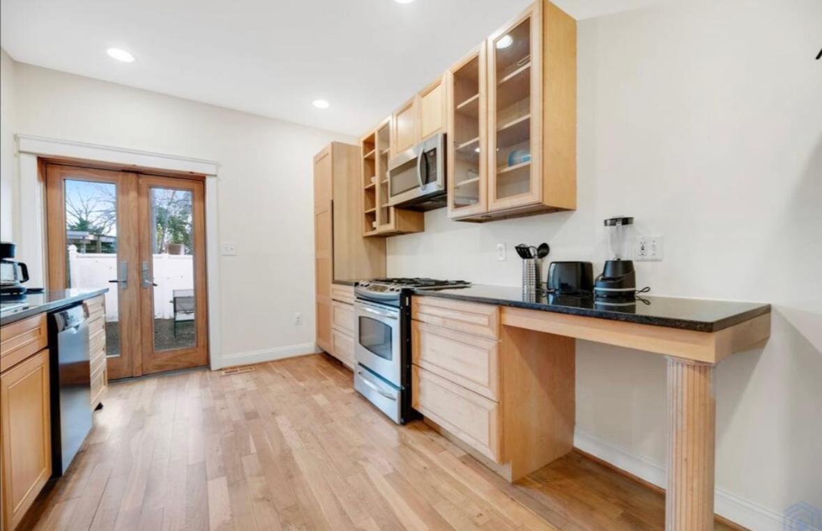 Capital Hill Retreat Bed & Breakfast Washington Bagian luar foto